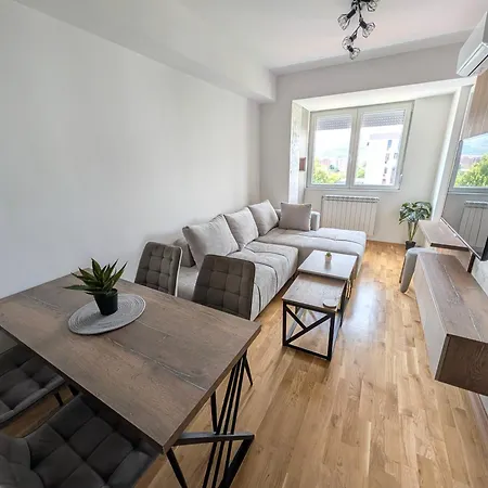Lunara Lux Apartment, Modern Design - Tatil Evi Üsküp
