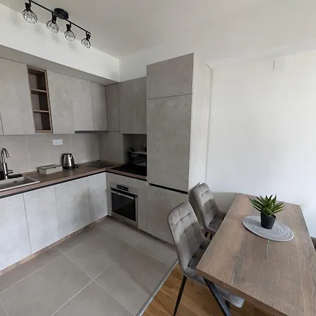 Lunara Lux Apartment, Modern Design - Tatil Evi