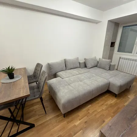 Lunara Lux Apartment, Modern Design - Tatil Evi *